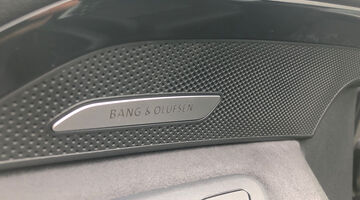 2025 Audi 2.0 TDI Edition 1 S Tronic quattro Euro 6 5-door (Black) - Image: 16