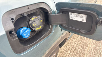 2024 Volkswagen 2.0 TDI R-Line DSG Euro 6 5-door (Blue) - Image: 31