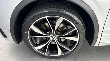 2022 Volkswagen 2.0 TSI R-Line DSG 4Motion Euro 6 5-door (Silver) - Image: 38