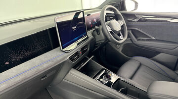 2026 Volkswagen TSI eHybrid 19.7kWh Black Edition DSG Euro 6 5-door (Green) - Image: 2