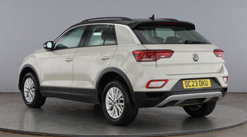 2023 Volkswagen TSI Life DSG Euro 6 5-door (Grey) - Image: 3