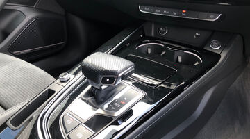 2024 Audi 2.0 TDI 40 Black Edition S Tronic quattro Euro 6 5-door (Blue) - Image: 11