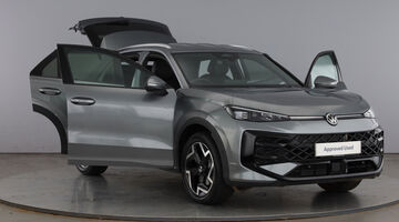 2026 Volkswagen ETSI MHEV R-Line DSG Euro 6 5-door (Grey) - Image: 10