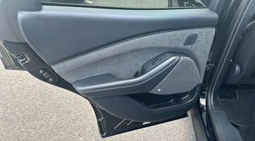 2023 Ford Extended Range 91kWh GT 5-door (Black) - Image: 24