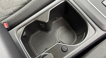 2025 Volkswagen TSI eHybrid 19.7kWh Match DSG Euro 6 5-door (Black) - Image: 21