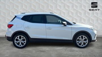 2024 SEAT 1.0 TSI FR Euro 6 5-door (White) - Image: 4