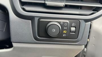 2026 Ford 2.080 EcoBlue Limited Auto L1 H1 Euro 6 5-door (Blue) - Image: 17