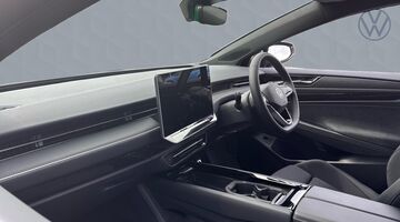 2026 Volkswagen Pro S 86kWh Match Plus Tourer Auto 5-door (Black) - Image: 2