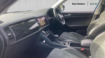 2018 Škoda 2.0 TDI SE L DSG 4WD Euro 6 5-door (7 Seat) (Blue) - Image: 2