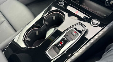 2026 Audi 2.0 e-hybrid5.9kWh S line Saloon S Tronic quattro Euro 6 5-door (Grey) - Image: 24