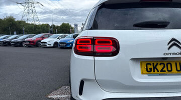 2020 Citroen PureTech Flair Euro 6 5-door (White) - Image: 19