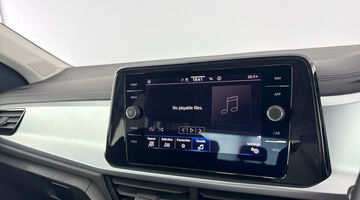 2023 Volkswagen 1.0 TSI Life Euro 6 5-door (Grey) - Image: 8