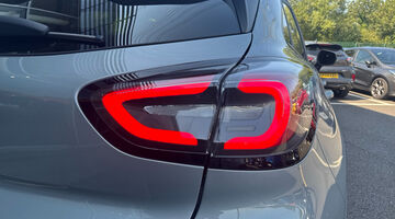 2024 Ford 1.0T EcoBoost MHEV ST-Line X Euro 6 5-door (Silver) - Image: 19