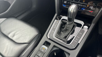 2021 Volkswagen 2.0 TSI R-Line Fastback DSG Euro 6 5-door (Silver) - Image: 26