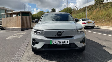 2026 Volvo Single Motor Extended Range 82kWh Plus Black Edition Auto 5-door (Grey) - Image: 12