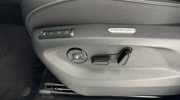 2026 Volkswagen TSI eHybrid 19.7kWh R-Line Edition DSG Euro 6 5-door (Silver) - Image: 34