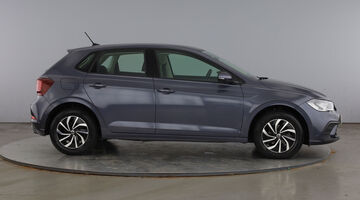 2022 Volkswagen 1.0 TSI Life Euro 6 5-door (Grey) - Image: 4