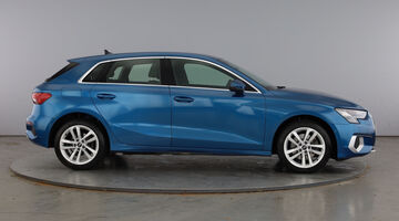 2021 Audi TFSIe 40 Sport Sportback S Tronic Euro 6 5-door 13kWh (Blue) - Image: 4