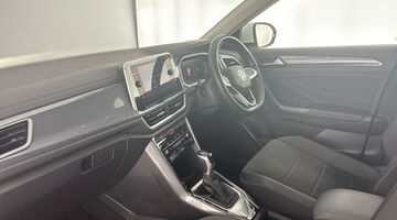 2023 Volkswagen TSI Style DSG Euro 6 5-door (White) - Image: 2