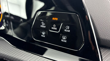 2024 Volkswagen ETSI MHEV Black Edition DSG Euro 6 5-door (Grey) - Image: 21
