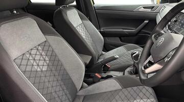 2026 Volkswagen 1.0 TSI Black Edition Euro 6 5-door (Green) - Image: 10