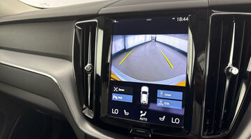 2021 Volvo 2.0 B5 MHEV Momentum Auto Euro 6 5-door (Silver) - Image: 28