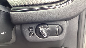 2022 MINI 2.0 Cooper S Euro 6 6-door (Silver) - Image: 34