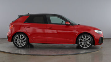 2026 Audi 1.0 TFSI 30 S line Sportback Euro 6 5-door (Red) - Image: 4
