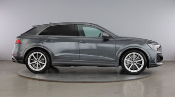 2026 Audi 4.0 TFSI V8 Performance Tiptronic quattro Euro 6 5-door (Grey) - Image: 4