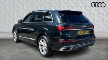 2024 Audi 3.0 TDI V6 45 Black Edition Tiptronic quattro Euro 6 5-door (Black) - Image: 3