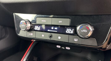 2026 Škoda 1.0 TSI Monte Carlo Edition DSG Euro 6 5-door (Black) - Image: 14