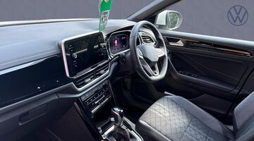 2025 Volkswagen 2.0 TDI R-Line DSG Euro 6 5-door (Grey) - Image: 2