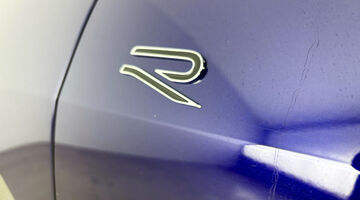 2026 Volkswagen 2.0 TSI R-Line DSG 4Motion Euro 6 5-door (Purple) - Image: 40