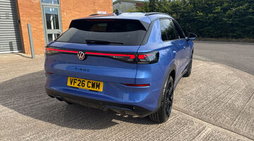 2026 Volkswagen ETSI MHEV R-Line DSG Euro 6 5-door (Blue) - Image: 59