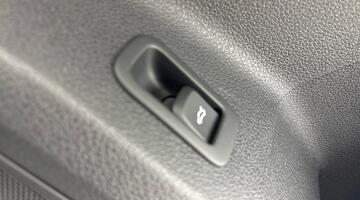 2026 Audi TFSI CoD 35 S line S Tronic Euro 6 5-door (Black) - Image: 20