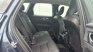 2026 Volvo 2.0 B5 MHEV Plus Pro Auto Euro 6 5-door (Blue) - Image: 10