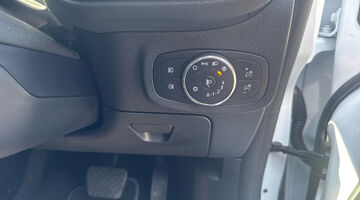 2023 Ford 1.0T EcoBoost MHEV Active X DCT Euro 6 5-door (White) - Image: 28