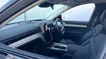2026 Volvo Twin Performance 111kWh Ultra Auto 4WD 5-door (Grey) - Image: 2