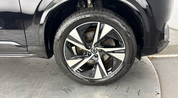 2022 Volvo 2.0 B5 MHEV R-Design Auto 4WD Euro 6 5-door (Black) - Image: 5