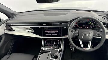 2026 Audi SUV S line TFSI quattro 340 PS tiptronic (Black) - Image: 8