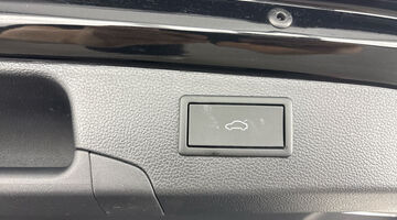 2024 Škoda TSI iV 25.7kWh SE L DSG Euro 6 5-door (Black) - Image: 37