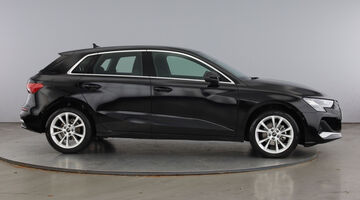2025 Audi TFSI Sport Sportback S Tronic Euro 6 5-door (Black) - Image: 4