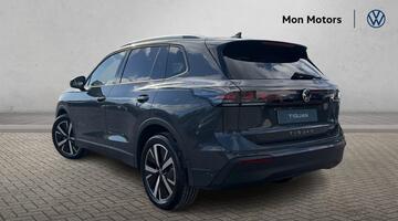 2026 Volkswagen Match 1.5 eTSI 150 PS 7-Speed DSG 5-door (Grey) - Image: 3