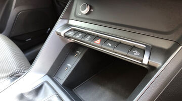 2023 Audi TFSI CoD 35 S line S Tronic Euro 6 5-door (Grey) - Image: 36