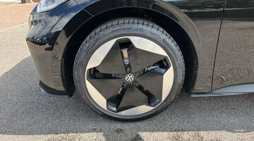 2026 Volkswagen Pro S 79kWh Match Auto 5-door (Black) - Image: 29