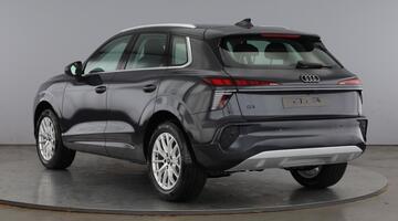 2026 Audi SUV Sport TFSI 150 PS S tronic (Grey) - Image: 3