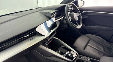 2022 Audi TFSI 35 S line S Tronic Euro 6 4-door (Blue) - Image: 2