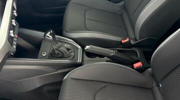 2026 Audi Sportback S line 30 TFSI 116 PS S tronic (Grey) - Image: 70