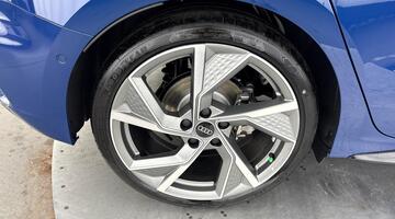 2026 Audi Sportback Black Edition TFSI 150 PS S tronic (Blue) - Image: 22