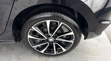 2024 Škoda 1.0 TSI Monte Carlo DSG Euro 6 5-door (Black) - Image: 27